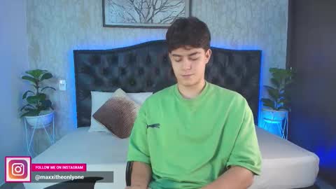 Maxxi online show from 11-29-25, 04:48