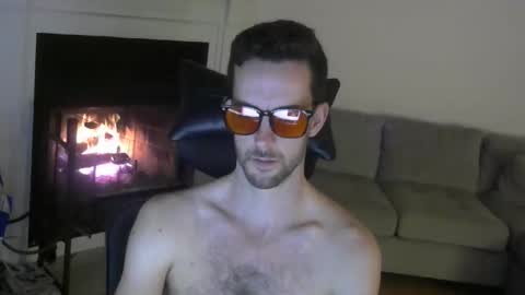 Snapshot of maxxx1237 chatting on 03-05-26, 01:34 maxxx1237 online show from 03-05-26, 01:34