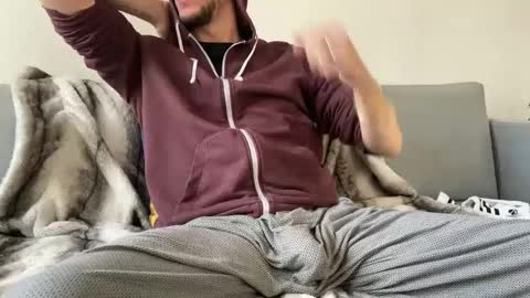 Snapshot of maxxxurbate chatting on 12-22-24, 11:54 MaxXxurbate online show from 12-22-24, 11:54