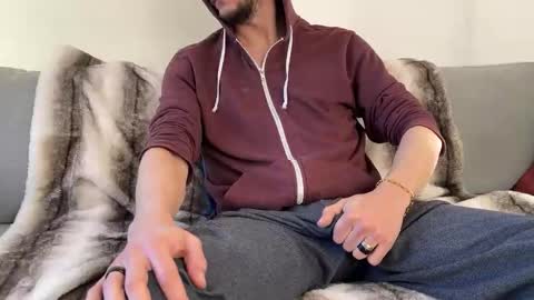 Snapshot of maxxxurbate chatting on 01-12-25, 12:01 MaxXxurbate online show from 01-12-25, 12:01