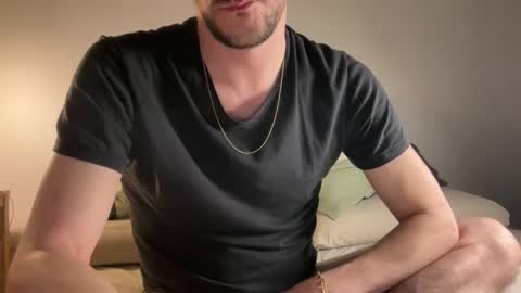 Snapshot of maxxxurbate chatting on 02-27-25, 10:53 MaxXxurbate online show from 02-27-25, 10:53