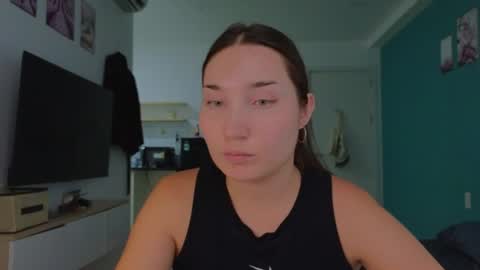 Dani and May online show from 06-24-26, 09:30