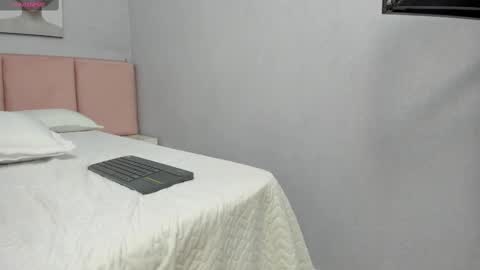 Snapshot of may_fox06 chatting on 02-23-25, 03:13 MAY online show from 02-23-25, 03:13