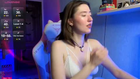 may_may_moon online show from 05-27-26, 07:33