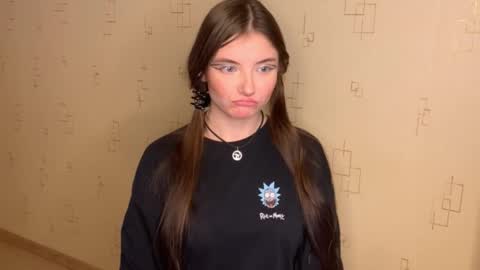 Snapshot of may_rollins chatting on 10-27-25, 11:25 may online show from 10-27-25, 11:25