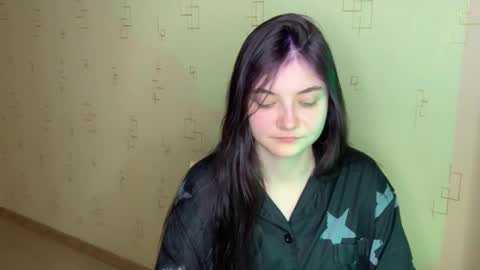 Snapshot of may_rollins chatting on 11-13-25, 09:14 may online show from 11-13-25, 09:14