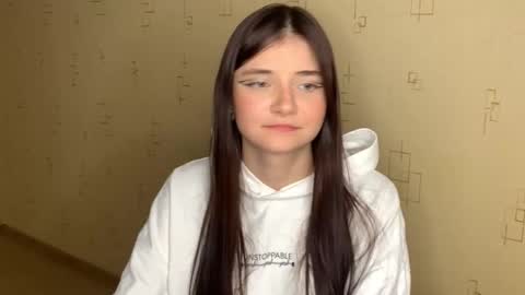 Snapshot of may_rollins chatting on 11-22-25, 10:20 may online show from 11-22-25, 10:20