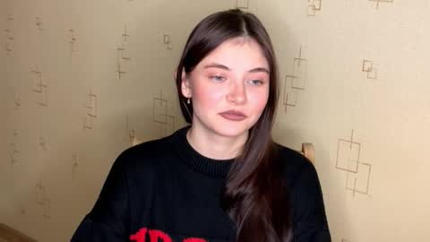 Snapshot of may_rollins chatting on 12-05-25, 02:14 may online show from 12-05-25, 02:14