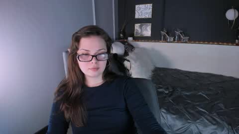 Maya online show from 04-02-26, 02:15