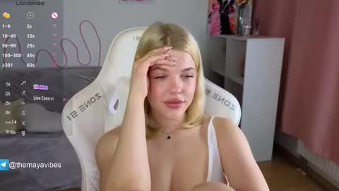 Maya online show from 03-05-26, 03:24