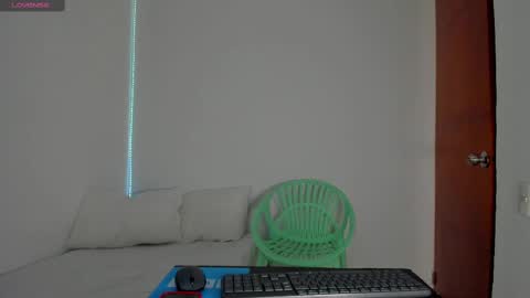 Maya online show from 09-23-25, 02:36