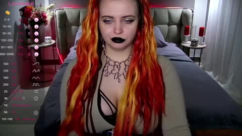 Maya Mils online show from 01-18-25, 01:19