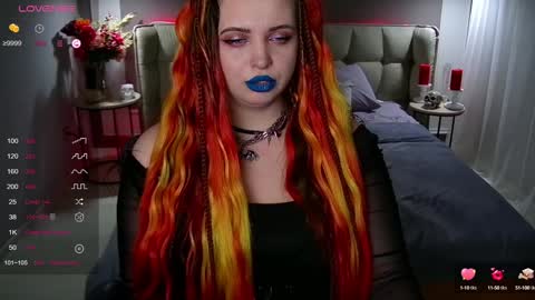 Maya Mils online show from 01-30-25, 05:09