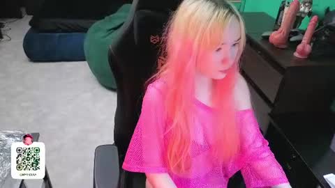 Maya Viola online show from 06-24-26, 06:12