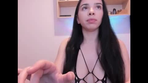 Snapshot of mayaduval chatting on 11-22-25, 10:09 mayaduval online show from 11-22-25, 10:09