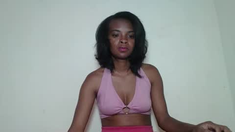 Snapshot of mayalabelle chatting on 11-26-25, 09:54 mayalabelle online show from 11-26-25, 09:54