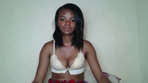 mayalabelle online show from 12-23-25, 05:38