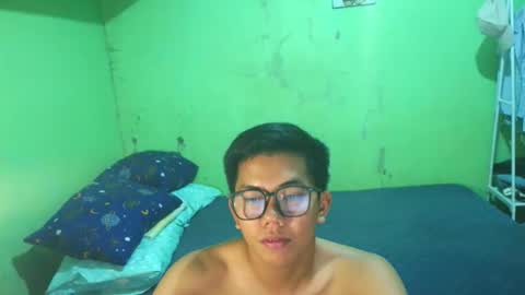 Snapshot of mayangbungol chatting on 05-05-26, 11:57 mayangbungol online show from 05-05-26, 11:57