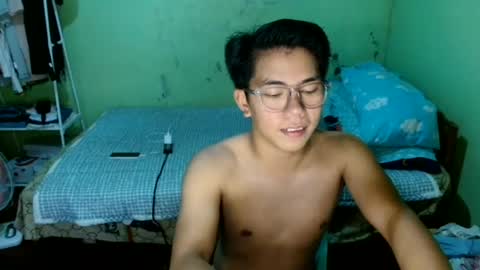 Snapshot of mayangbungol chatting on 07-18-26, 07:34 mayangbungol online show from 07-18-26, 07:34
