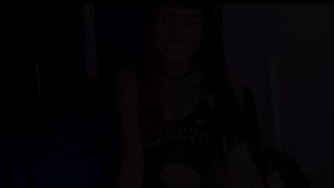 Snapshot of mayaredd chatting on 01-29-25, 03:54 mayaredd online show from 01-29-25, 03:54