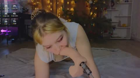 Maya  online show from 01-30-25, 11:33