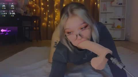 Maya  online show from 02-18-25, 02:16