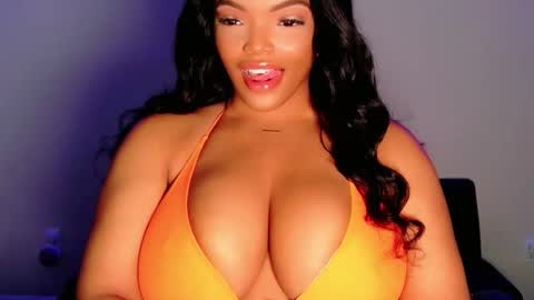 Snapshot of maybabi chatting on 02-13-26, 11:17 MayBabi online show from 02-13-26, 11:17