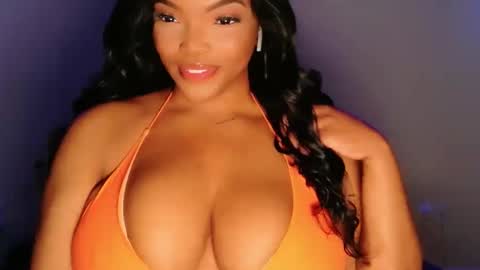 Snapshot of maybabi chatting on 02-14-26, 12:35 MayBabi online show from 02-14-26, 12:35