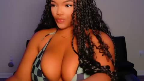 Snapshot of maybabi chatting on 07-21-26, 10:17 MayBabi online show from 07-21-26, 10:17