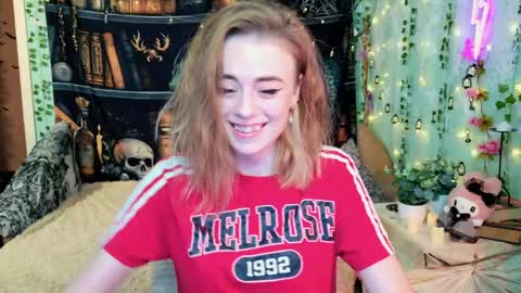 maybe_yours333 online show from 05-11-26, 02:34