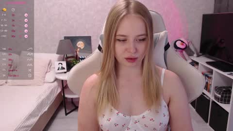 maybebabyx online show from 12-11-24, 04:28