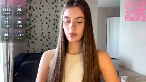 Sophie online show from 07-23-26, 05:38