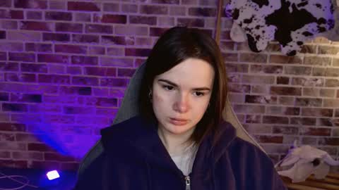 maybloom_ online show from 02-04-26, 06:08