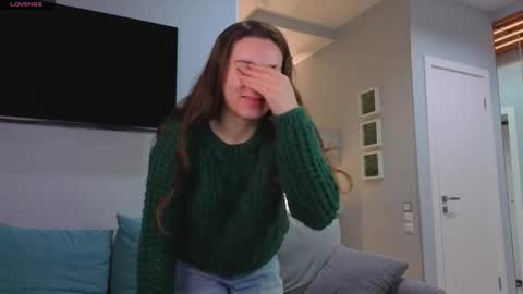 My name Casey  online show from 10-26-25, 04:07