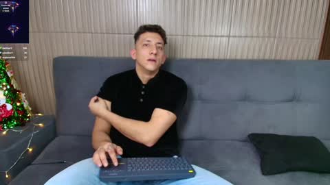 Snapshot of maykol_victoria chatting on 12-12-24, 09:48 Maykol victoria1624 online show from 12-12-24, 09:48