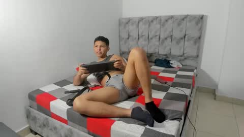 Snapshot of maykyboyx chatting on 03-02-26, 11:33 Mayky... online show from 03-02-26, 11:33