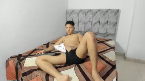 Mayky... online show from 04-06-26, 11:38