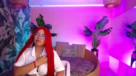 Snapshot of mayly_tender chatting on 03-14-26, 02:22 Mayly online show from 03-14-26, 02:22