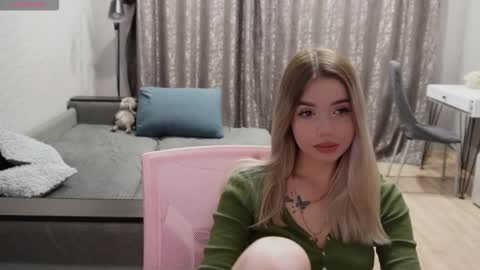may online show from 11-18-25, 11:37