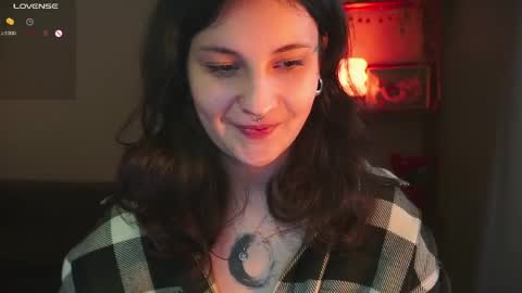 Snapshot of maymary_ chatting on 05-27-26, 05:37 Mary . online show from 05-27-26, 05:37