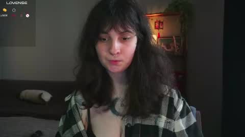Mary  . online show from 07-07-26, 07:23