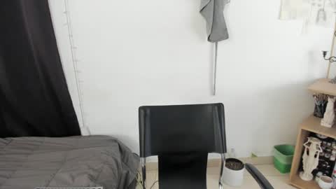 mazikeen_18 online show from 12-24-24, 03:47