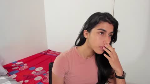 mazikeen_18 online show from 06-10-26, 01:43