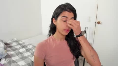 mazikeen_18 online show from 06-26-26, 12:42