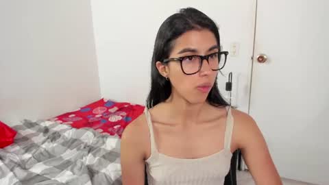 mazikeen_18 online show from 07-23-26, 01:42