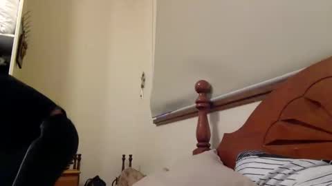 mazl0w online show from 10-20-25, 07:42