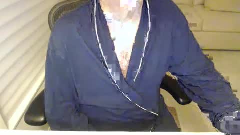 Snapshot of mbeastie chatting on 01-21-25, 03:15 Beastie online show from 01-21-25, 03:15