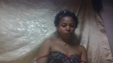 mbotyfeliciaa online show from 11-26-25, 07:04