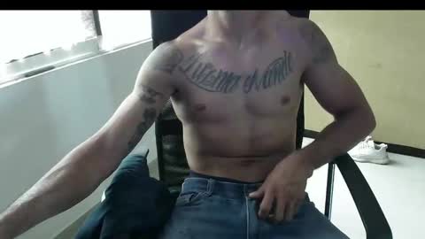 Snapshot of mckanna chatting on 01-14-26, 04:12 mckanna online show from 01-14-26, 04:12