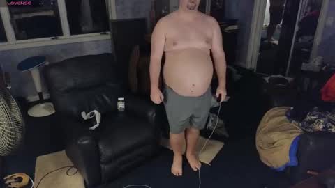 Snapshot of mckhero chatting on 12-21-24, 12:16 Sean online show from 12-21-24, 12:16